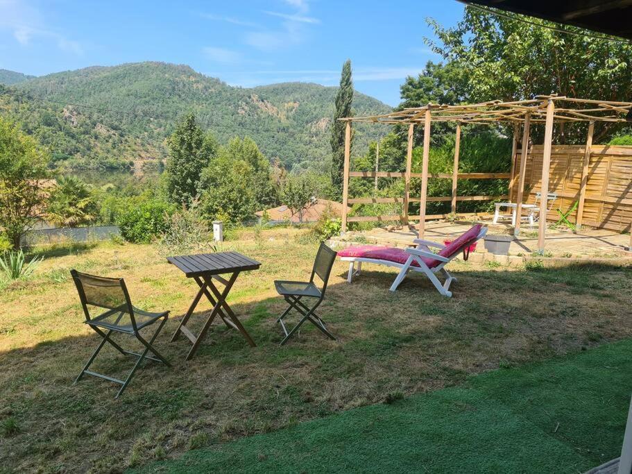 Le Chalet Des Amis Aurec-Sur-Loire 外观 照片